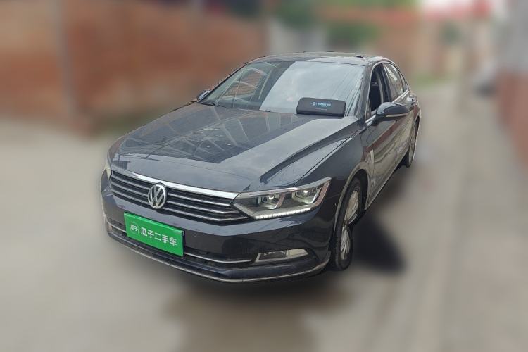 Used Volkswagen Magotan 2019 330TSI DSG Luxury Version China VI Standard Guazi used car, China used car export, Used car for sale, Used cars, Cheapest cars for sale