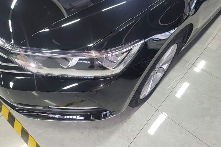 Used Volkswagen Magotan 2019 330TSI DSG Leading Edition China V Standard Left Front Headlight