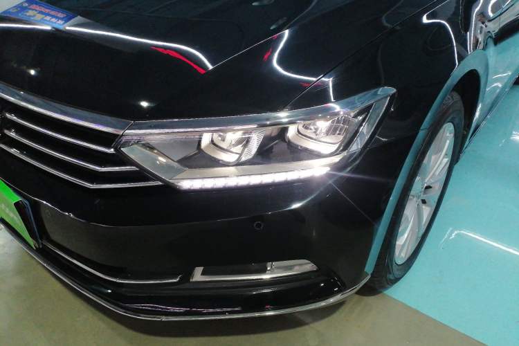 Used Volkswagen Magotan 2019 330TSI DSG Luxury Model China V Standard Left Front Headlight