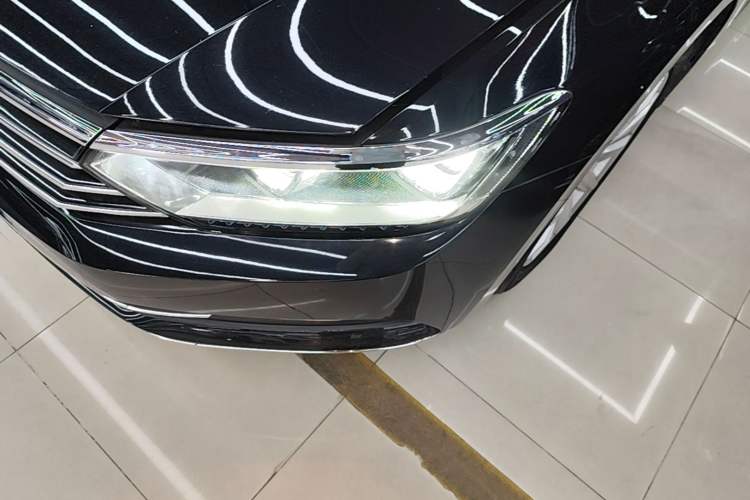 Used Volkswagen Magotan 2019 330TSI DSG Leading Model China VI Standard Left Front Headlight