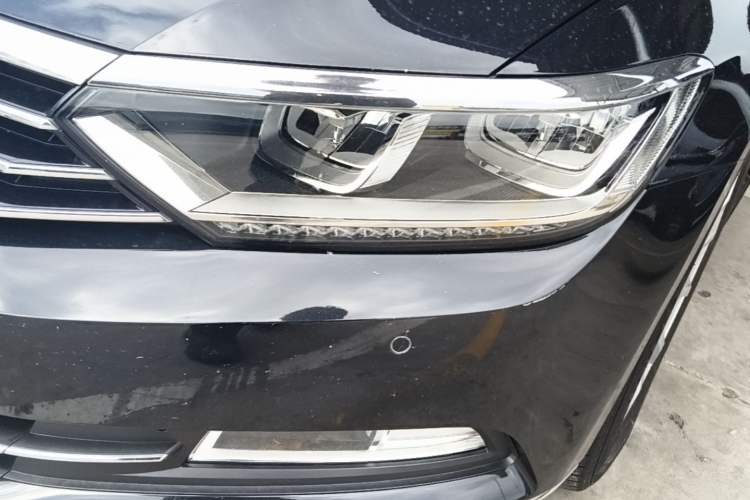 Used Volkswagen Magotan 2019 330TSI DSG Leading Model China VI Standard Left Front Headlight