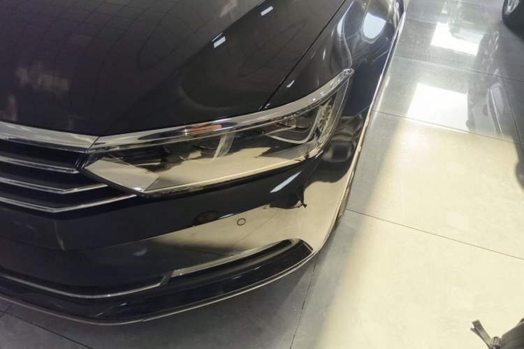 Used Volkswagen Magotan 2019 330TSI DSG Leading Model China VI Standard Left Front Headlight
