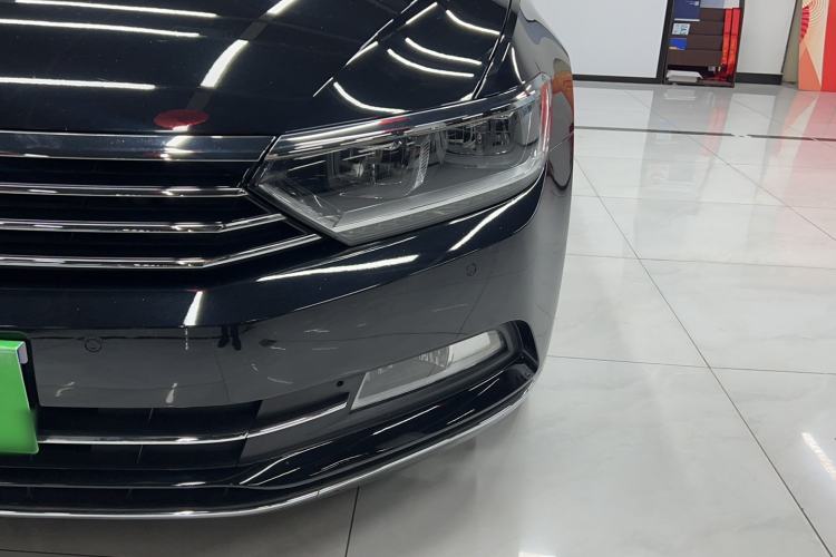 Used Volkswagen Magotan 2019 330TSI DSG Luxury Model China V Standard Left Front Headlight