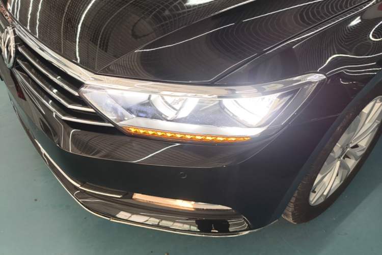 Used Volkswagen Magotan 2019 330TSI DSG Luxury Version China VI Standard Left Front Headlight