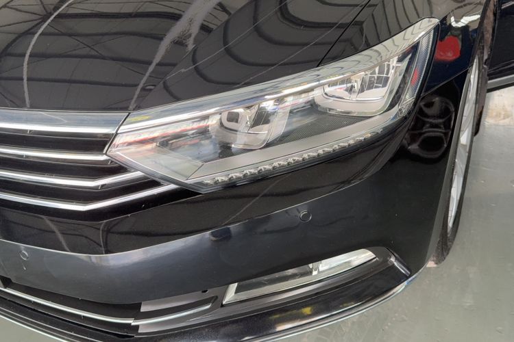 Used Volkswagen Magotan 2019 330TSI DSG Luxury Model China V Standard Left Front Headlight