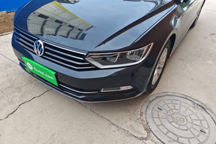Used Volkswagen Magotan 2019 280TSI DSG Comfort Model China VI Standard Left Front Headlight