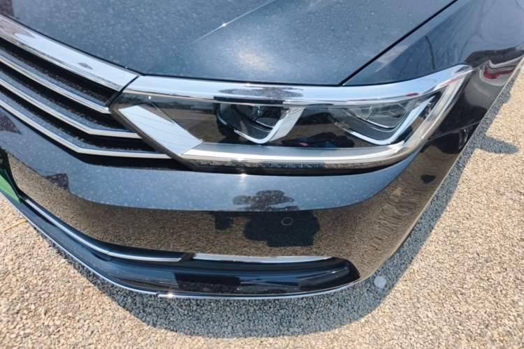 Used Volkswagen Magotan 2019 330TSI DSG Leading Model China VI Standard Left Front Headlight