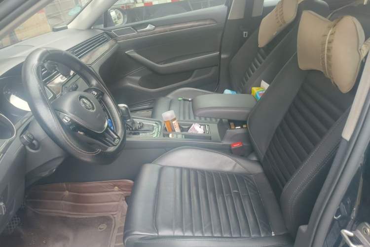 Used Volkswagen Magotan 2019 330TSI DSG Luxury Model China V Standard Left Front Seat