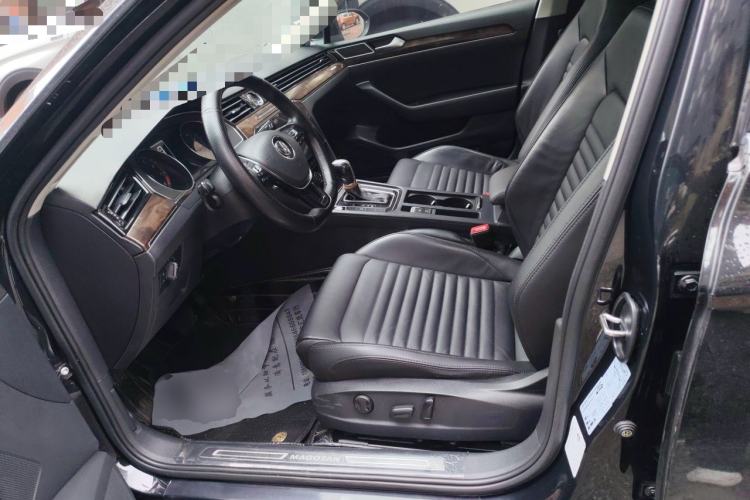 Used Volkswagen Magotan 2019 380TSI DSG Luxury Model China V Standard Left Front Seat