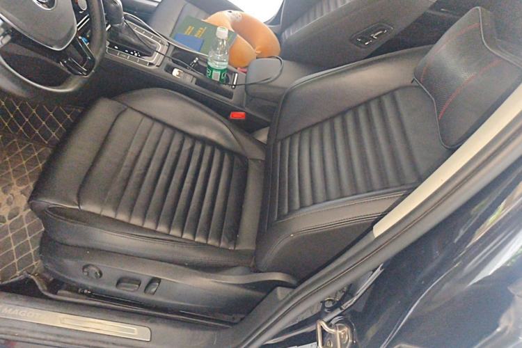Used Volkswagen Magotan 2019 330TSI DSG Leading Model China VI Standard Left Front Seat