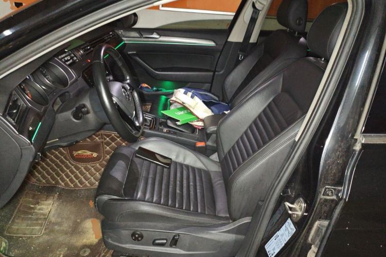 Used Volkswagen Magotan 2019 280TSI DSG Comfort Model China VI Standard Left Front Seat