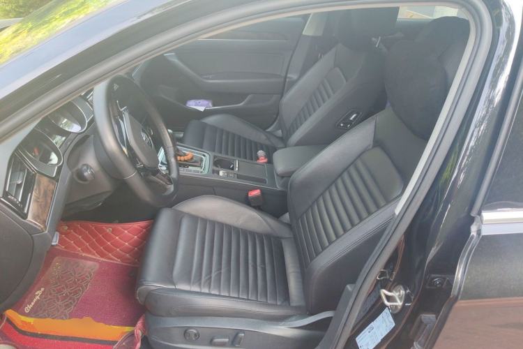 Used Volkswagen Magotan 2019 330TSI DSG Leading Model China VI Standard Left Front Seat