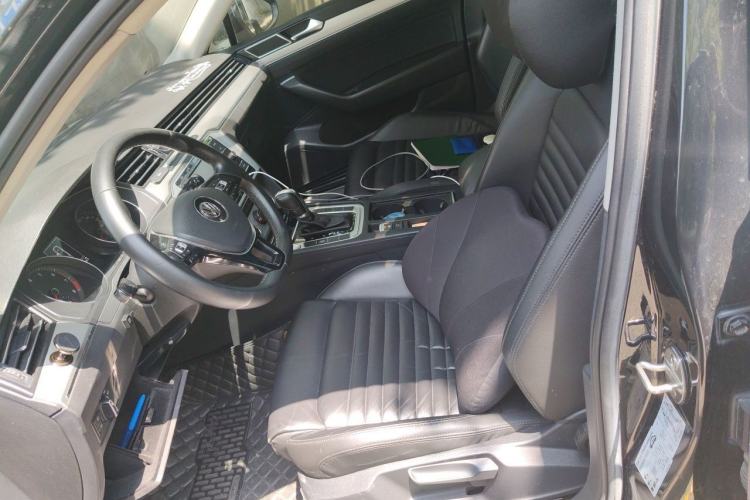 Used Volkswagen Magotan 2019 280TSI DSG Comfort Model China V Standard Left Front Seat