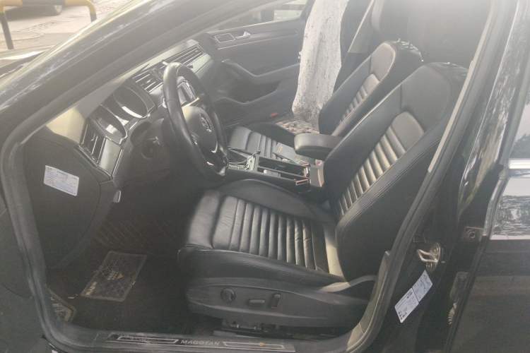 Used Volkswagen Magotan 2019 330TSI DSG Leading Edition China V Standard Left Front Seat