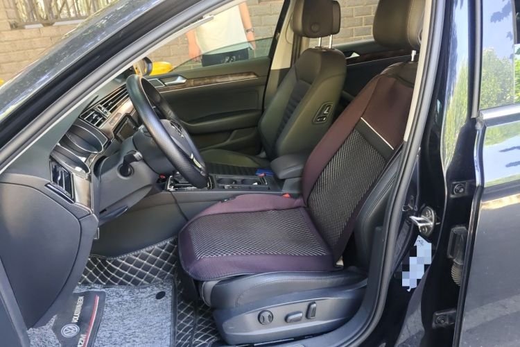 Used Volkswagen Magotan 2019 330TSI DSG Leading Model China VI Standard Left Front Seat