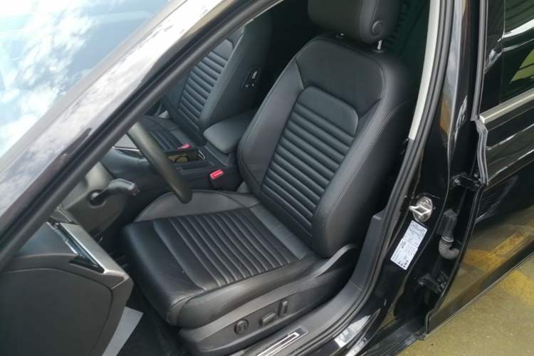 Used Volkswagen Magotan 2019 280TSI DSG Leading Model China VI Standard Left Front Seat