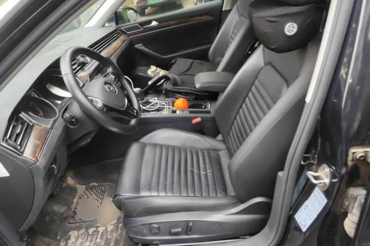 Used Volkswagen Magotan 2019 330TSI DSG Luxury Model China V Standard Left Front Seat