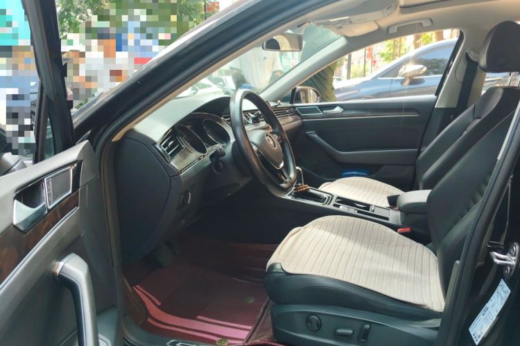 Used Volkswagen Magotan 2019 330TSI DSG Leading Model China VI Standard Left Front Seat
