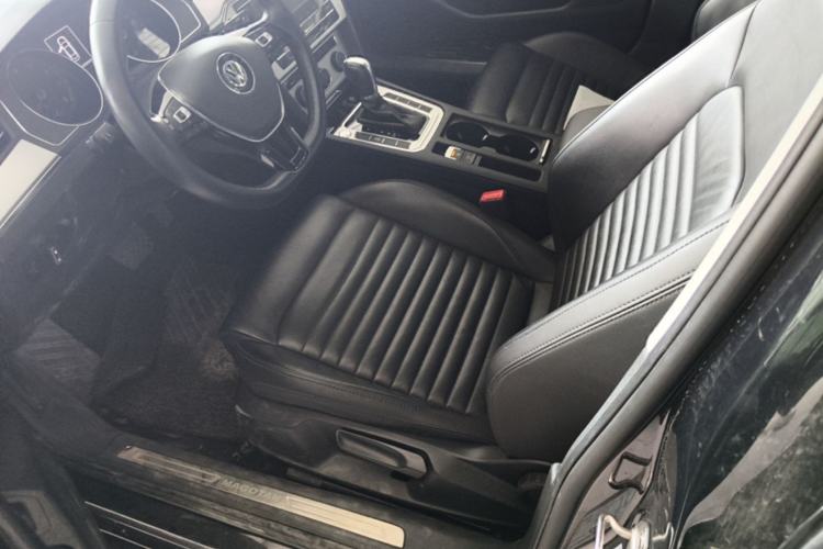Used Volkswagen Magotan 2019 280TSI DSG Comfort Model China VI Standard Left Front Seat