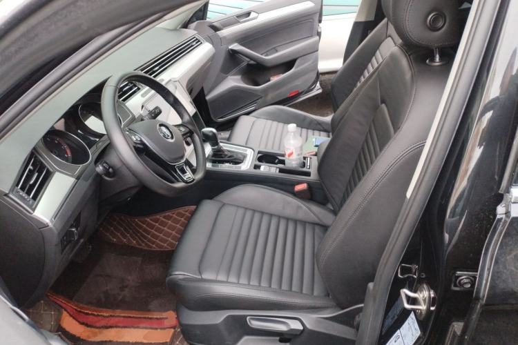 Used Volkswagen Magotan 2019 280TSI DSG Comfort Model China V Standard Left Front Seat