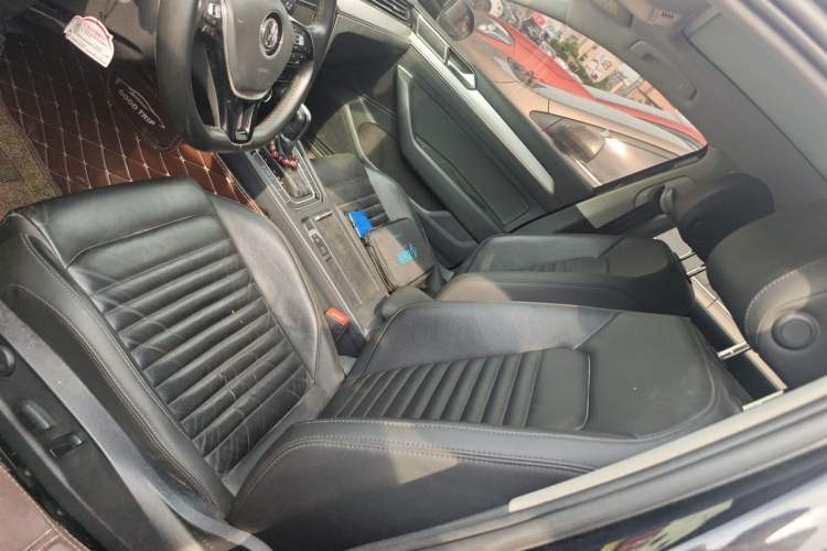 Used Volkswagen Magotan 2019 330TSI DSG Leading Edition China V Standard Left Front Seat