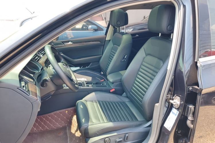 Used Volkswagen Magotan 2019 330TSI DSG Leading Model China VI Standard Left Front Seat