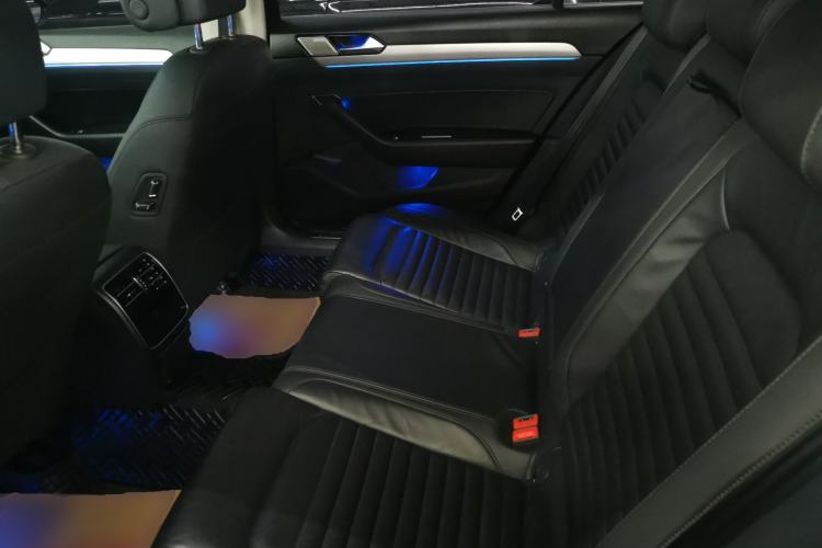 Used Volkswagen Magotan 2019 280TSI DSG Leading Model China V Standard Left Rear Seat