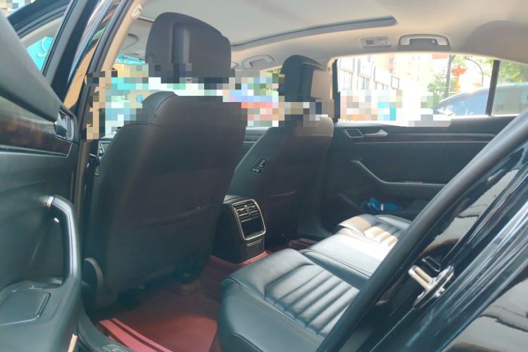Used Volkswagen Magotan 2019 330TSI DSG Leading Model China VI Standard Left Rear Seat