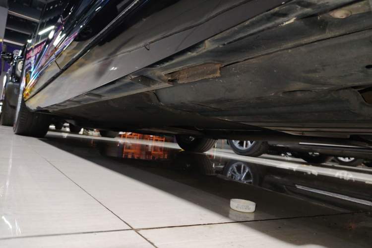 Used Volkswagen Magotan 2019 330TSI DSG Luxury Version China VI Standard Left Side Sill