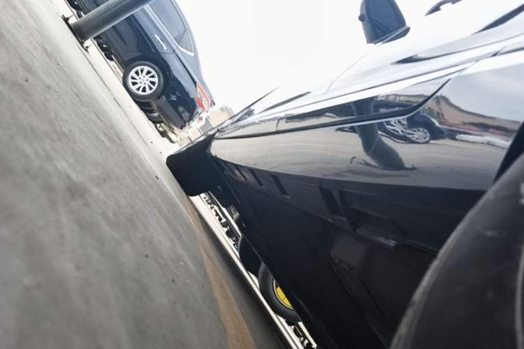Used Volkswagen Magotan 2019 330TSI DSG Leading Model China VI Standard Left Side Sill