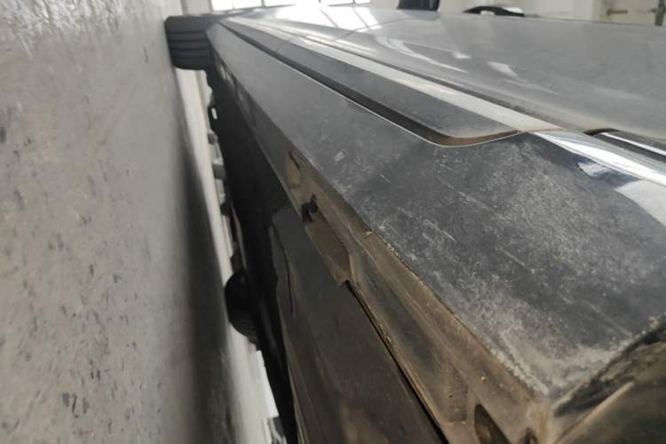 Used Volkswagen Magotan 2019 280TSI DSG Comfort Model China V Standard Left Side Sill