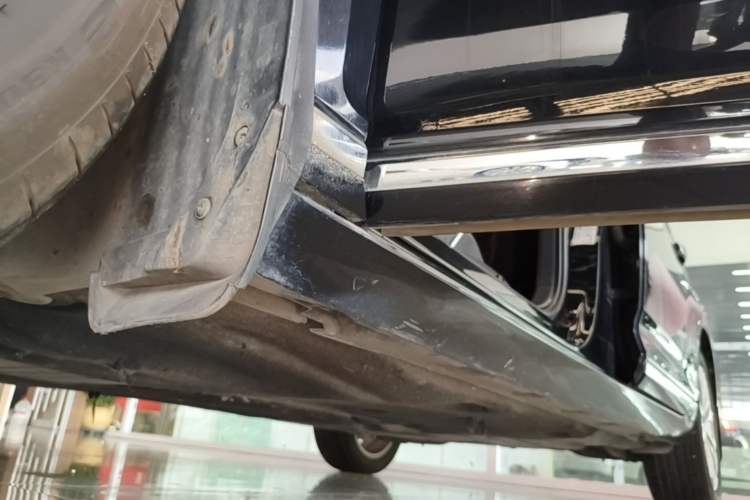 Used Volkswagen Magotan 2019 330TSI DSG Luxury Version China VI Standard Left Side Sill