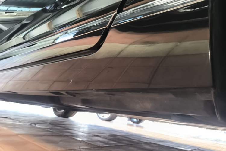 Used Volkswagen Magotan 2019 330TSI DSG Luxury Model China V Standard Left Side Sill