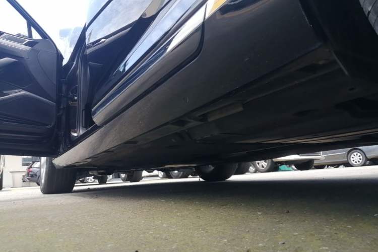 Used Volkswagen Magotan 2019 280TSI DSG Leading Model China VI Standard Left Side Sill