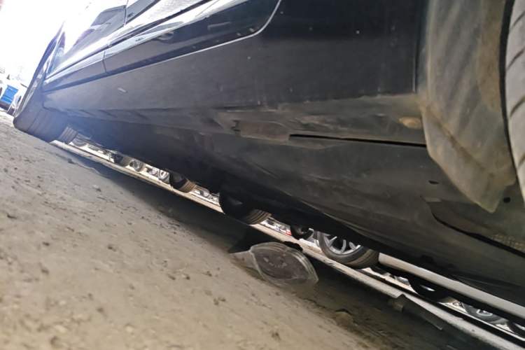 Used Volkswagen Magotan 2019 280TSI DSG Comfort Model China VI Standard Left Side Sill