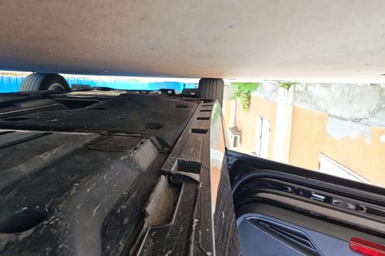 Used Volkswagen Magotan 2019 280TSI DSG Comfort Model China VI Standard Left Side Sill