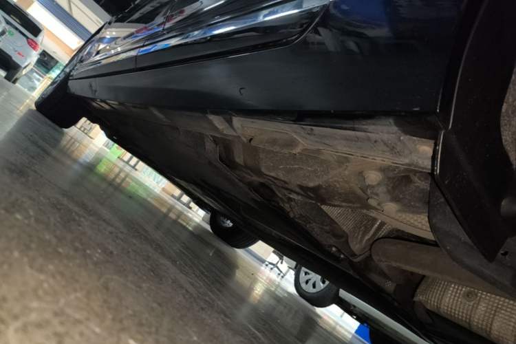 Used Volkswagen Magotan 2019 330TSI DSG Leading Model China VI Standard Left Side Sill