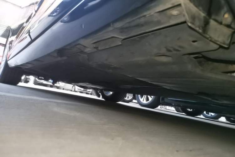 Used Volkswagen Magotan 2019 280TSI DSG Leading Model China V Standard Left Side Sill