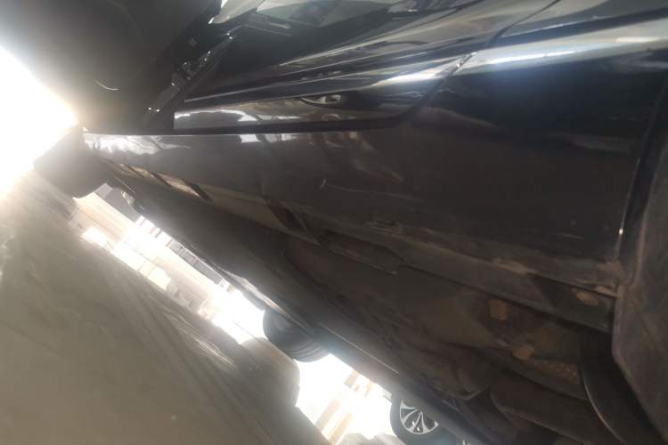 Used Volkswagen Magotan 2019 330TSI DSG Luxury Version China VI Standard Left Side Sill