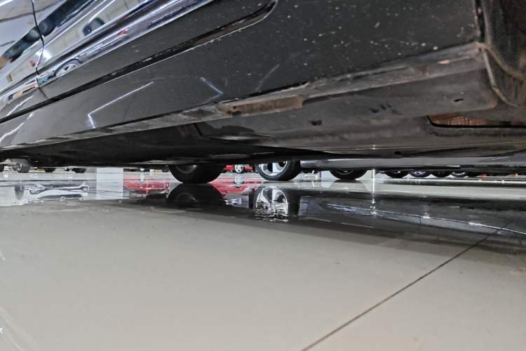 Used Volkswagen Magotan 2019 330TSI DSG Leading Model China VI Standard Left Side Sill