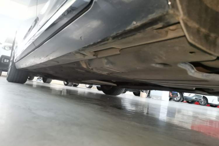 Used Volkswagen Magotan 2019 330TSI DSG Leading Model China VI Standard Left Side Sill