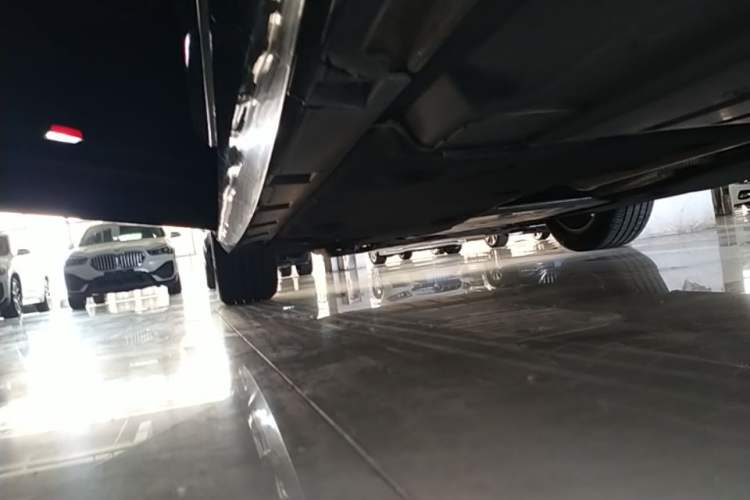 Used Volkswagen Magotan 2019 330TSI DSG Leading Model China VI Standard Left Side Sill