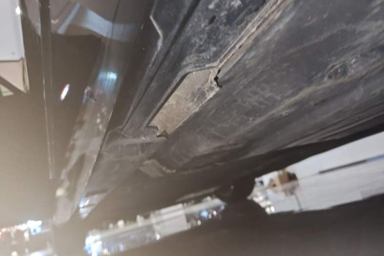 Used Volkswagen Magotan 2019 330TSI DSG Leading Model China VI Standard Left Side Sill