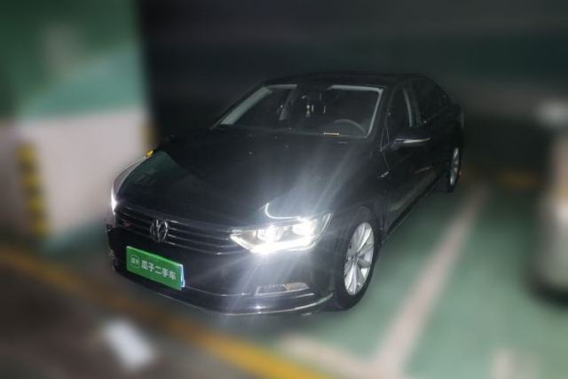 Used Volkswagen Magotan 2019 330TSI DSG Leading Model China VI Standard