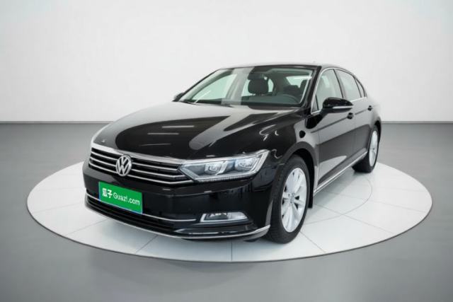 Ojetý Volkswagen Magotan 2019 330TSI DSG Leading Model China VI Standard