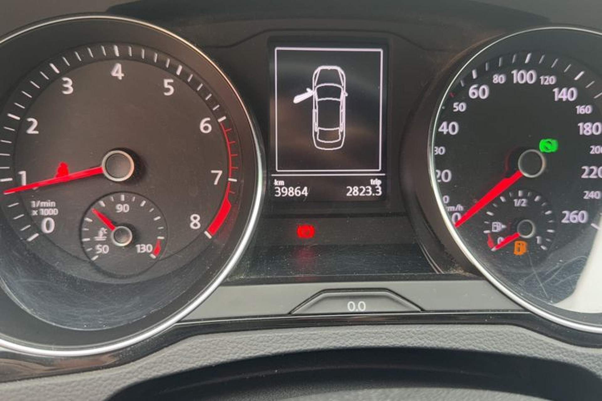 Used Volkswagen Magotan 2019 330TSI DSG Leading Model China VI Standard Odometer Close Up