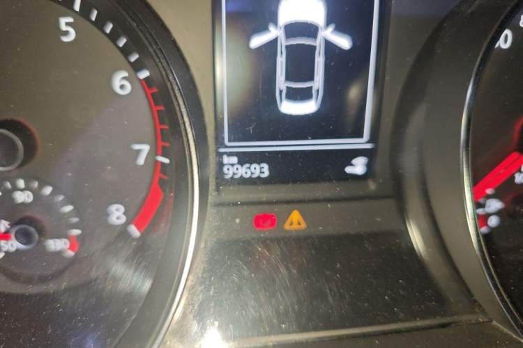 Used Volkswagen Magotan 2019 380TSI DSG Luxury Model China V Standard Odometer Close Up
