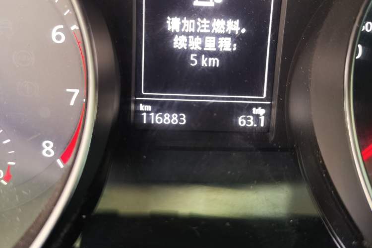 Used Volkswagen Magotan 2019 380TSI DSG Luxury Model China V Standard Odometer Close Up