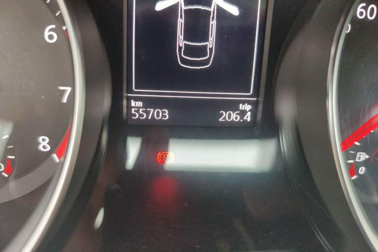 Used Volkswagen Magotan 2019 280TSI DSG Comfort Model China V Standard Odometer Close Up