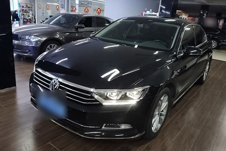 Used Volkswagen Magotan 2019 330TSI DSG Luxury Version China VI Standard Guazi used car, China used car export, Used car for sale, Used  cars, Cheapest cars for sale